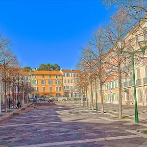 Coeur De Appartement Hyères